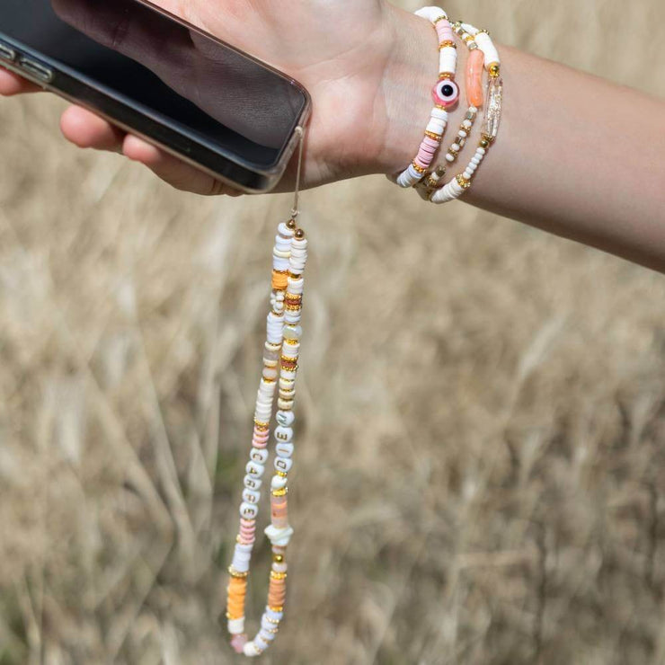 Mes bijoux de telephone en perle Heishi - La Petite Épicerie